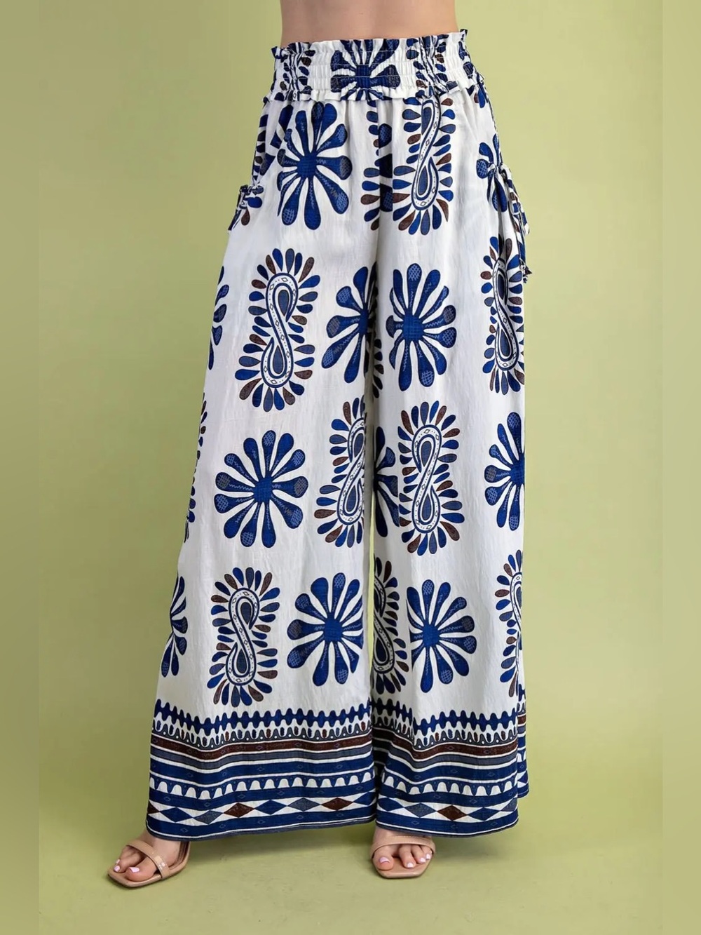 Boho Umgee Wide-Leg Floral Paisley Print Pants in White & Blue NWT